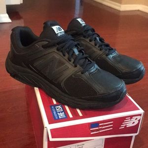 New Balance work/walking shoes